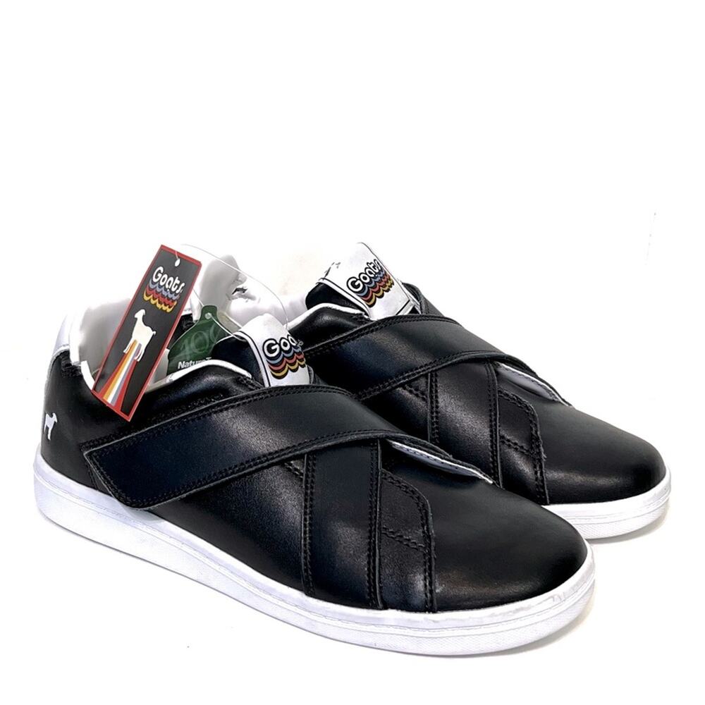 Goats 717 Smooth Sport Shoes Black White Leather Womens 7 NWT